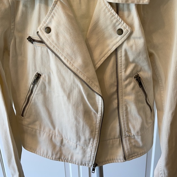 Pink by Victoria’s Secret White Denim Moto Jacket - Picture 5 of 6